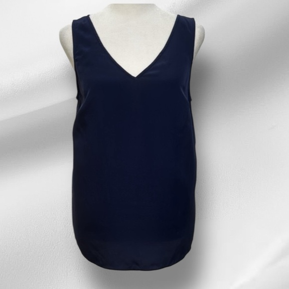 Lilly Pulitzer Cipriani Silk Top NWT - Picture 2 of 11